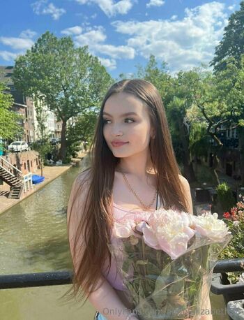 angelelizabeth28