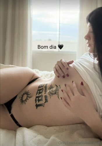 Bruna Dos Anjos