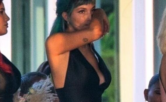 Dani Thorne