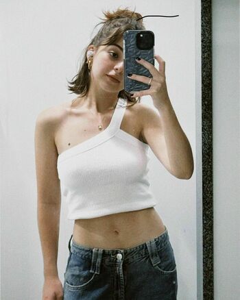 Klara Castanho