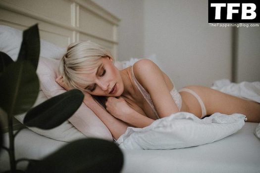 Lara Helmrich