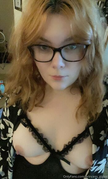 lilly_lustbunny