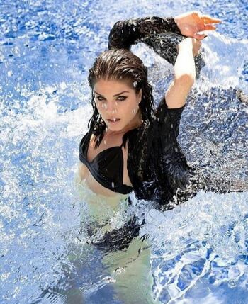 Marie Avgeropoulos