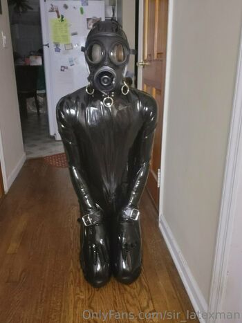 sir_latexman