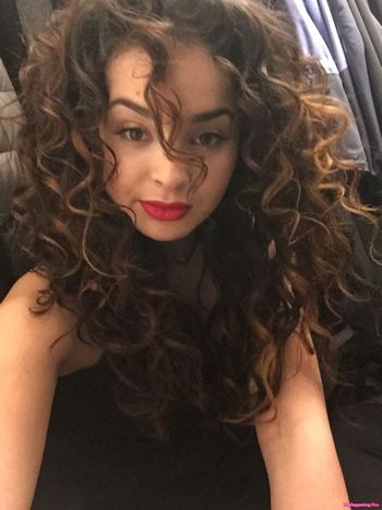 Ella Eyre